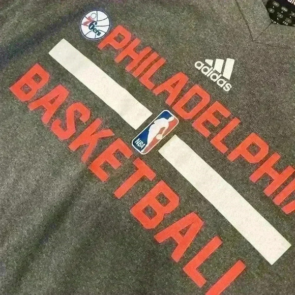 Philadelphia 76ers t shirt - Picture 4 of 5